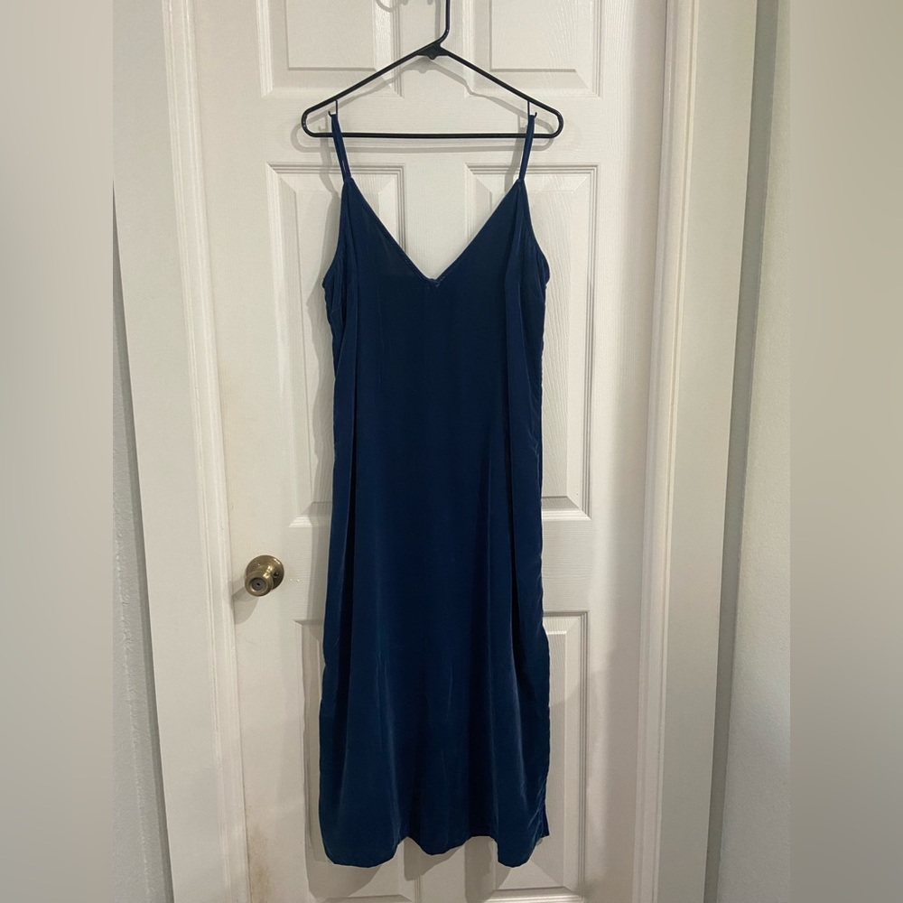 Velvet Navy Spaghetti Strap Long Dress